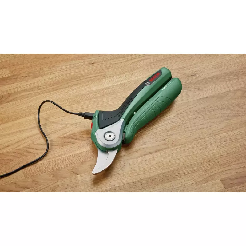 Bosch EasyPrune möödaviik-oksalõikur, roostevabast terasest tera, 2,5 cm lõikevõime, laetav 5,4 Wh aku, turvalukk