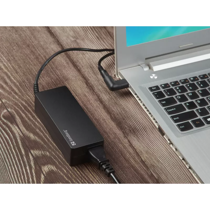 Laptop AC Adapter Sandberg 90W EU+UK Input 100-240V Must