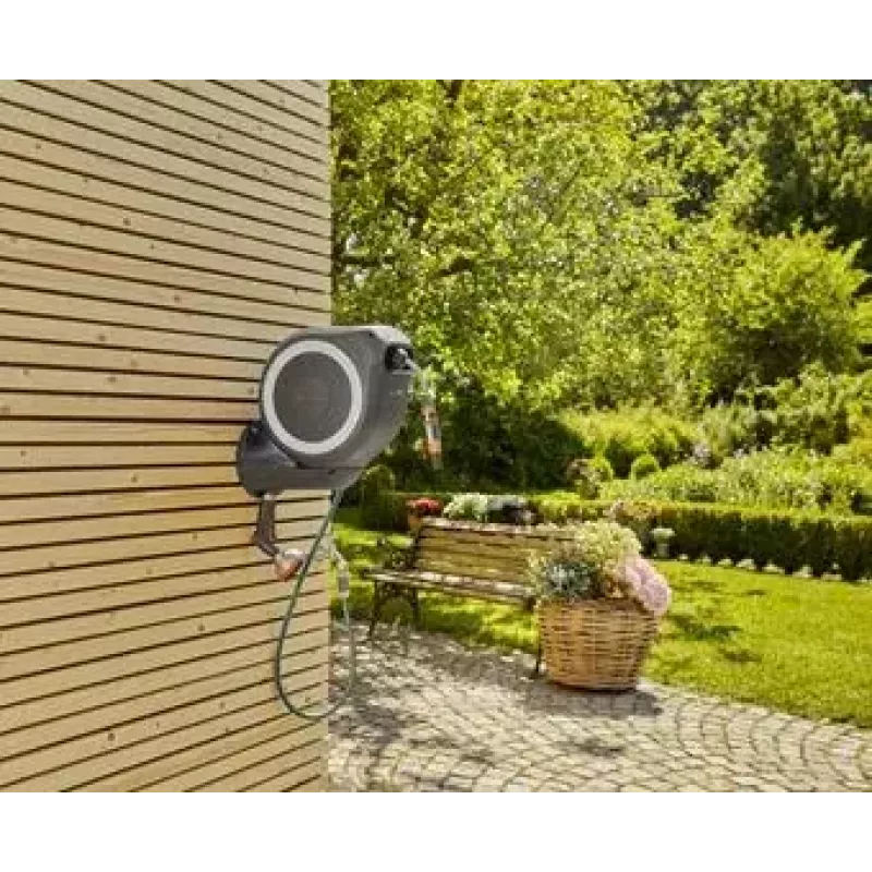 Seinale kinnitatav voolikuhoidik Gardena RollUp Automatic Must hall