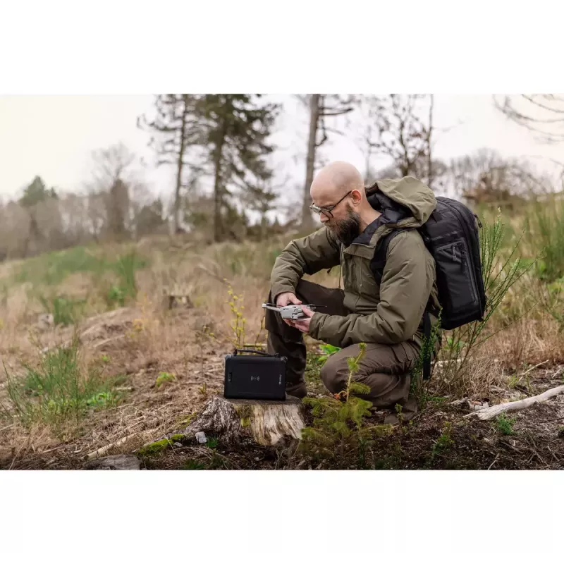 Kaasaskantav akupank Sandberg Survivor 8in1 96000 mAh