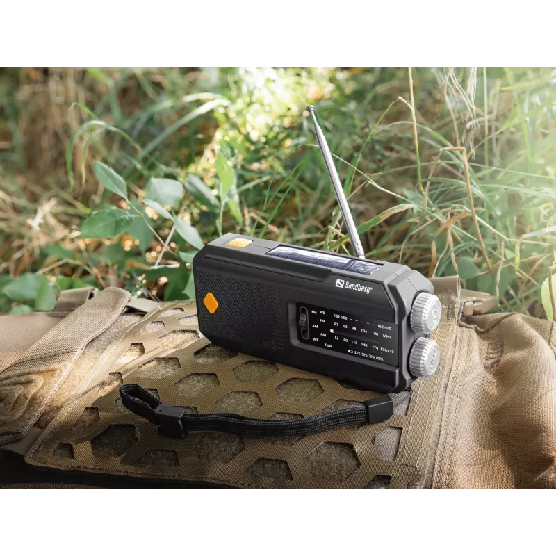 Sandberg Survivor Radio All-in-1 2000, kaasaskantav, AM, FM, 87–180 MHz, 520–1710 kHz, 3 W, analoog
