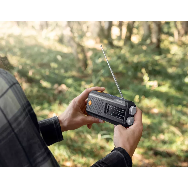 Sandberg Survivor Radio All-in-1 2000, kaasaskantav, AM, FM, 87–180 MHz, 520–1710 kHz, 3 W, analoog