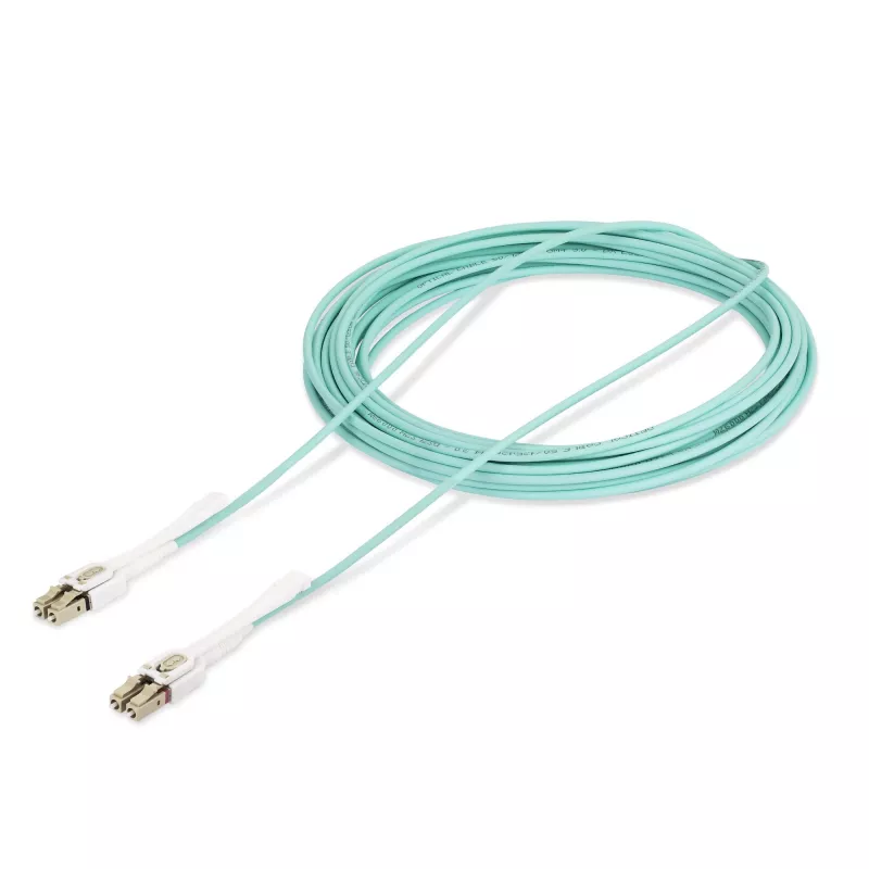 StarTech.com 10 m (32,8 jalga) LC kuni LC (UPC) OM4 mitmemoomega fiiberoptiline kaabel tõmbamissakidega, 50/125 µm, 100G, paindetundetu, madal sisestuskadu – LSZH fiiberoptiline hüppaja juhe
