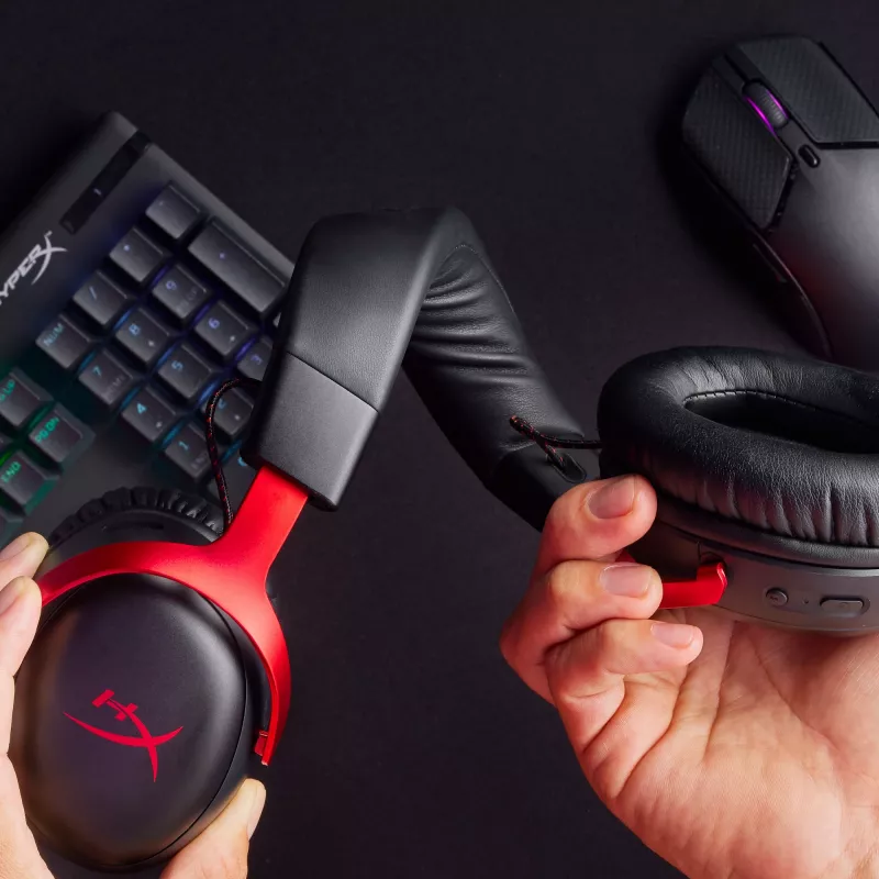 HyperX Cloud III Wireless – mängukõrvaklapid, must; punane, Hiina, kõrvapealne, suletud, aktiivne, 155 mm