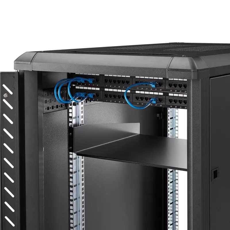 StarTech.com 2U serveririiuli riiul – universaalne riiulisse paigaldatav konsoolriiul 19-tollise võrguseadmete riiuli ja kapi jaoks – vastupidav teras – kandevõime 44 naela / 20 kg – 16 tolli sügav alus, must