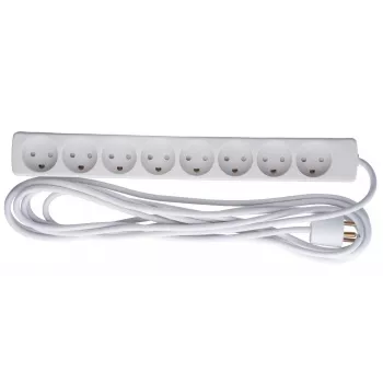 Microconnect GRU00850WDK Toitepikendusjuhe 5 m 8 vahelduvvoolupesa Siseruumidesse Valge