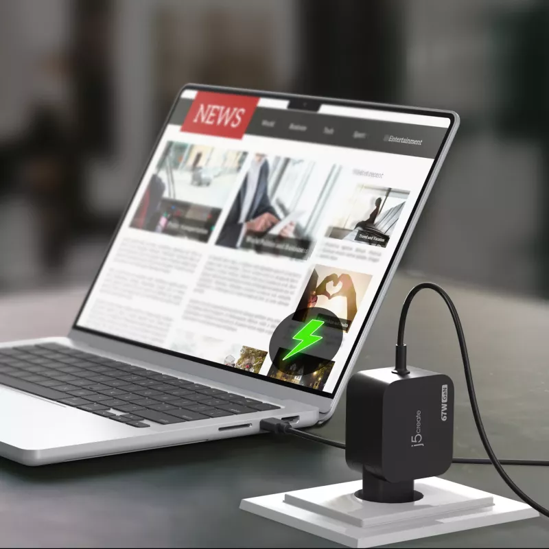 j5create JUP1565DCE3A-EN 67W GaN PD USB-C® minilaadija 3 tüüpi alalispistikutega – EL