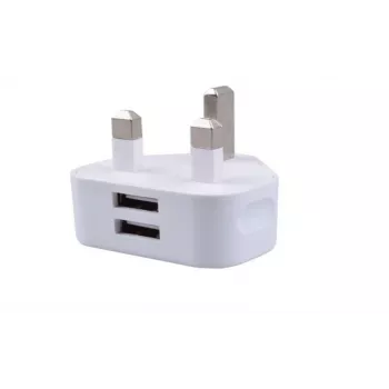 Microconnect PETRAVEL36 elektriline toitepistik valge