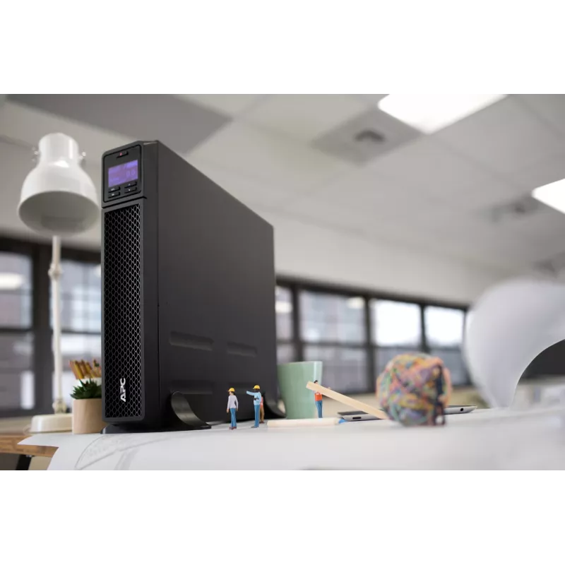 APC Smart-UPS On-Line, 3kVA, Tower, 208V/230V, 6x C13+2x C19 IEC pistikupesa, SmartSlot, pikendatud tööaeg, ilma rööpapaigalduskomplektita