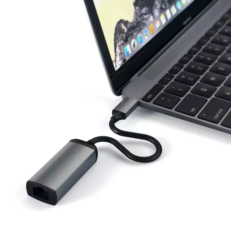 Liideseadapter Satechi ST-TCENM — hall, 23,1×62,9×13,9 mm, 1 tk, ühildub Windows/Chrome OS/macOS-iga