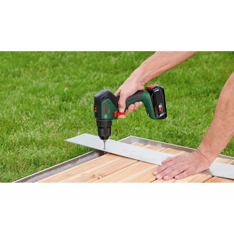Bosch UniversalDrill 18V-60 1900 RPM Keyless 1.3 kg Must, roheline