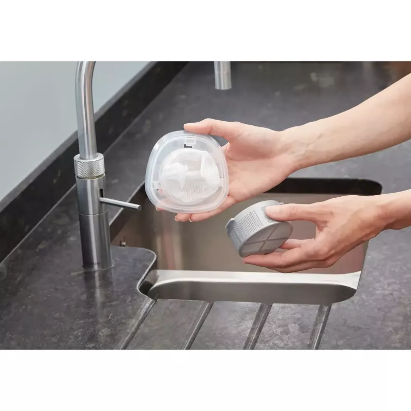 Käeshoitav tolmuimeja Must & Decker NVC115JL-QW, ilma kotita, 0.325 L, 3.6 V Li-Ion 1.5 Ah, 9 min tööaeg, 529 g