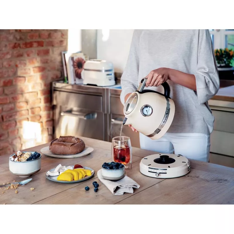 Elektriline veekeetja KITCHENAID 1.5 L 2400 W kreemjas, 7 temperatuuriseadet, roostevabast terasest korpus