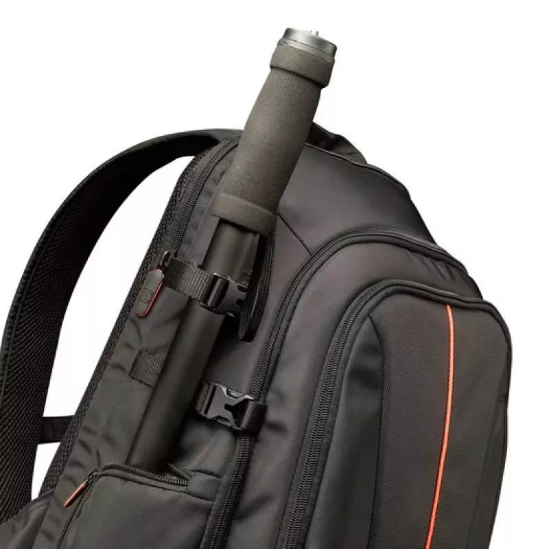 Case Logic DCB-309 seljakotikott must
