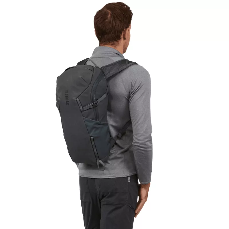 Thule Alltrail TALX115 seljakott Reisilipp Brown Taaskasutatud polüester