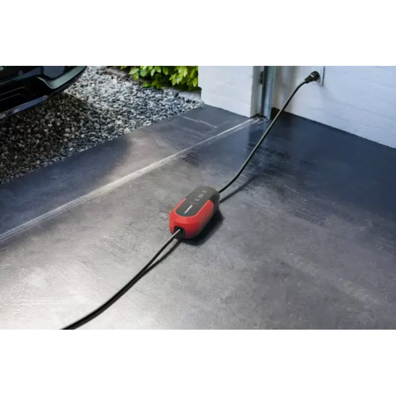 Blaupunkt P1PM2T2 must plastmassist põrandalaadimisjaam 3700 W 8 m kaabel
