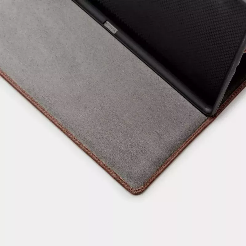 Folio Case Trunk TR-LEAIPC10-BRW iPadile 10.2 tolli pruun