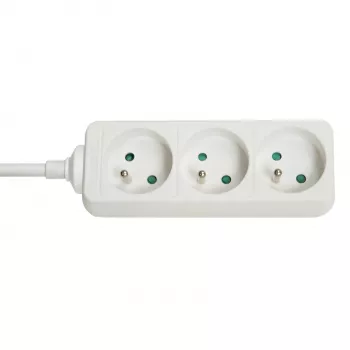 Lindy 73120 toitepikendus 3 vahelduvvoolu pistikupesa Siseruumides Valge