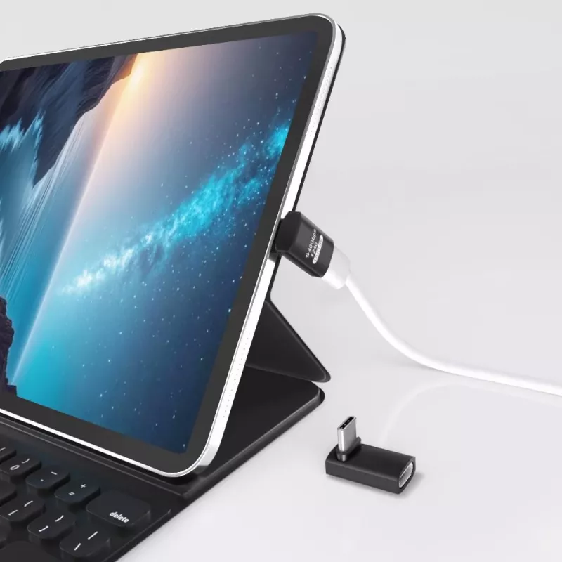 USB4-kaabel MicroConnect USB4-CCFAS90-240W — 240 W toiteedastus, 40 Gbps andmeedastus, USB-C–USB-C