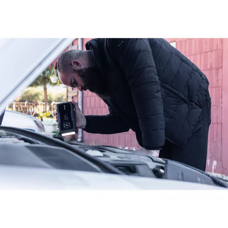 Kaasaskantav käivitusseade ja rehvipump SANDBERG Sandberg Car Jumpstarter TirePump 10000 — 800 A käivitusvool, 2 A väljund, 5 V USB
