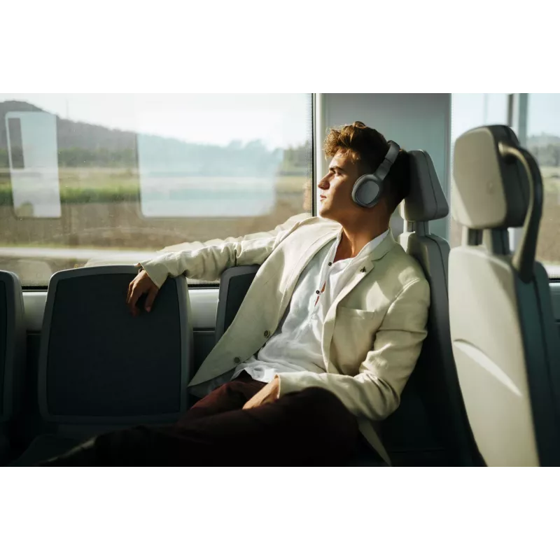 Music Sound Basic Bluetooth kõrvaklapid koos kaugjuhtimispuldi ja mikrofoniga