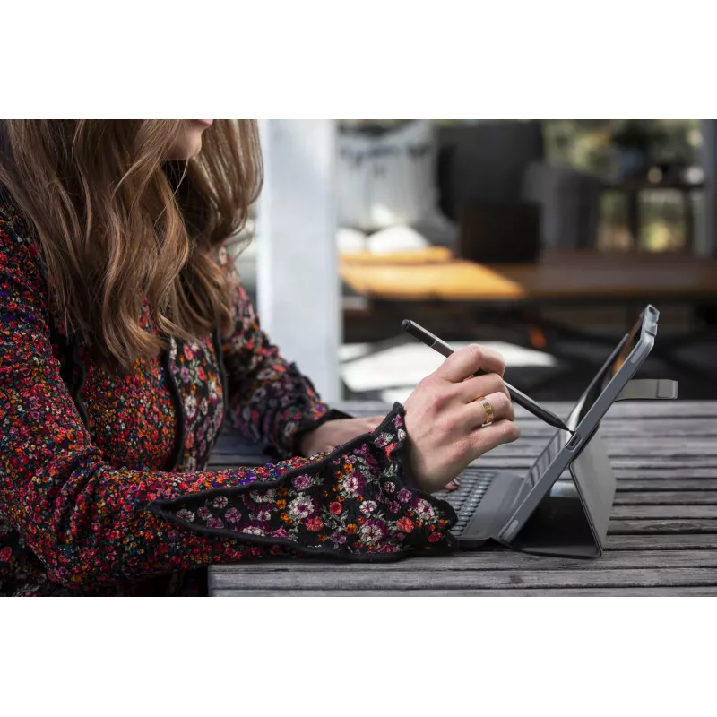 ZAGG klaviatuur Pro Keys koos puuteplaadiga-Apple-iPad 10.2-must/hall-saksa