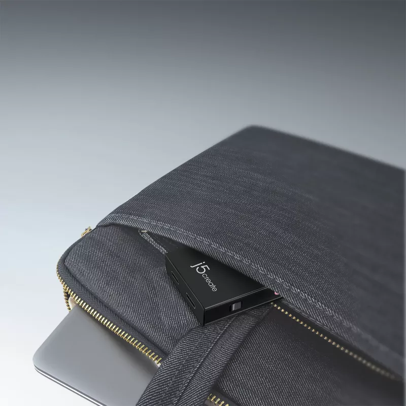 j5create JVA02 otsepildiadapter HDMI™ USB-C™-le koos toiteedastusega, must