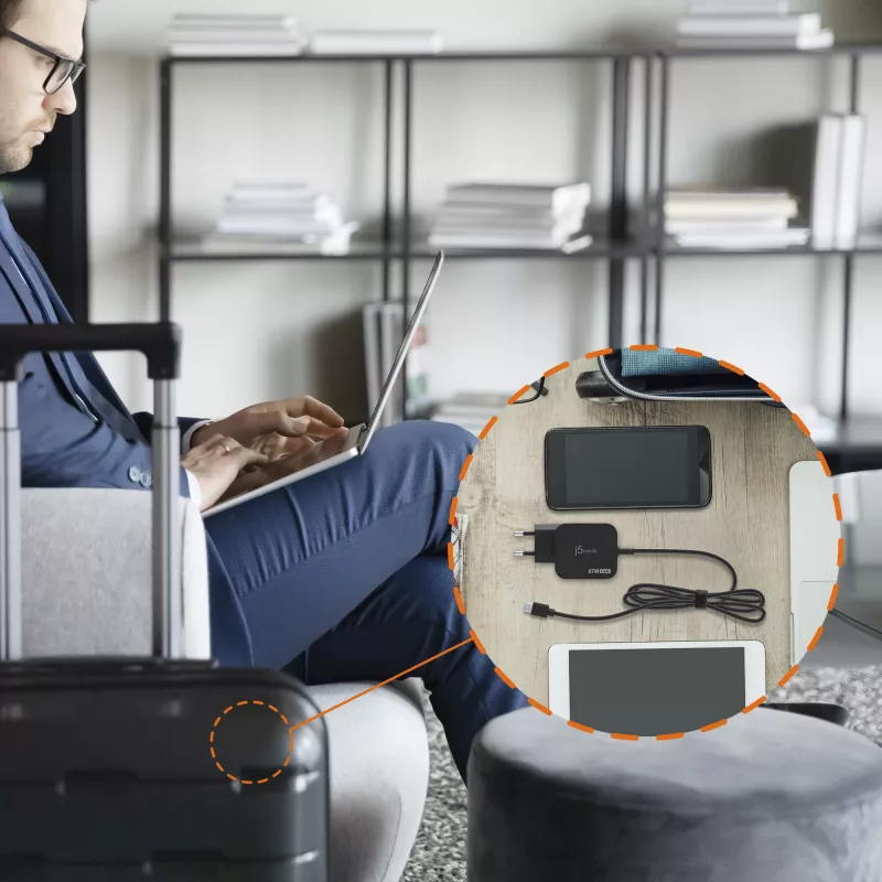 j5create JUP1565DC 67W GaN PD USB-C® minilaadur 6 tüüpi DC-pistikuga – EL, must