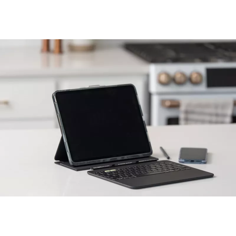 ZAGG Pro Keys 2 Šveitsi Bluetooth must