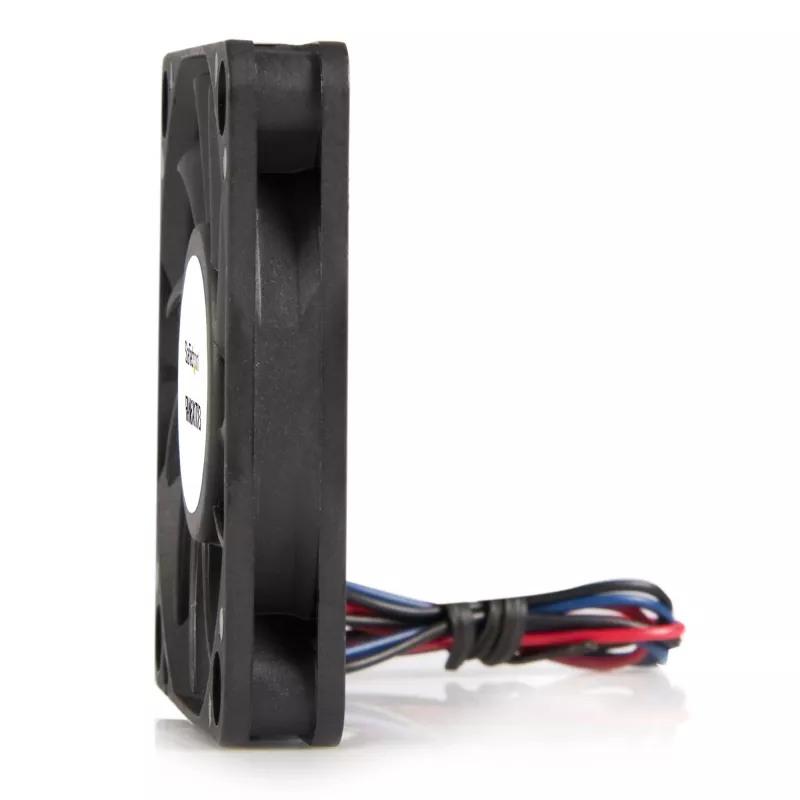 StarTech.com 60x10mm asenduskuullaagriga arvutikorpuse ventilaator koos TX3-pistikuga