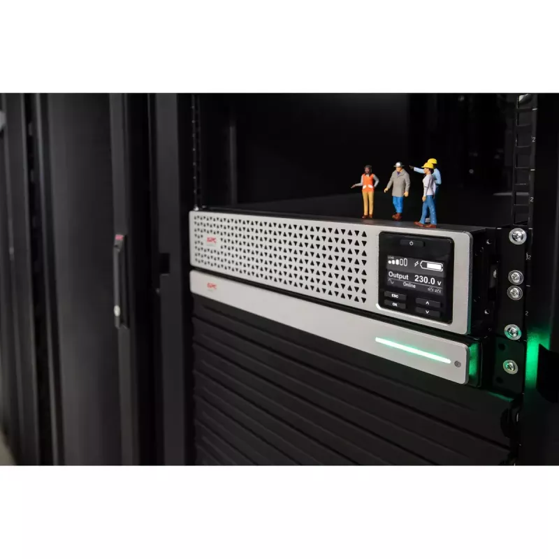 Katkematu toiteallikas APC SMART-UPS SRT LI-ION 3000VA RM ACCS