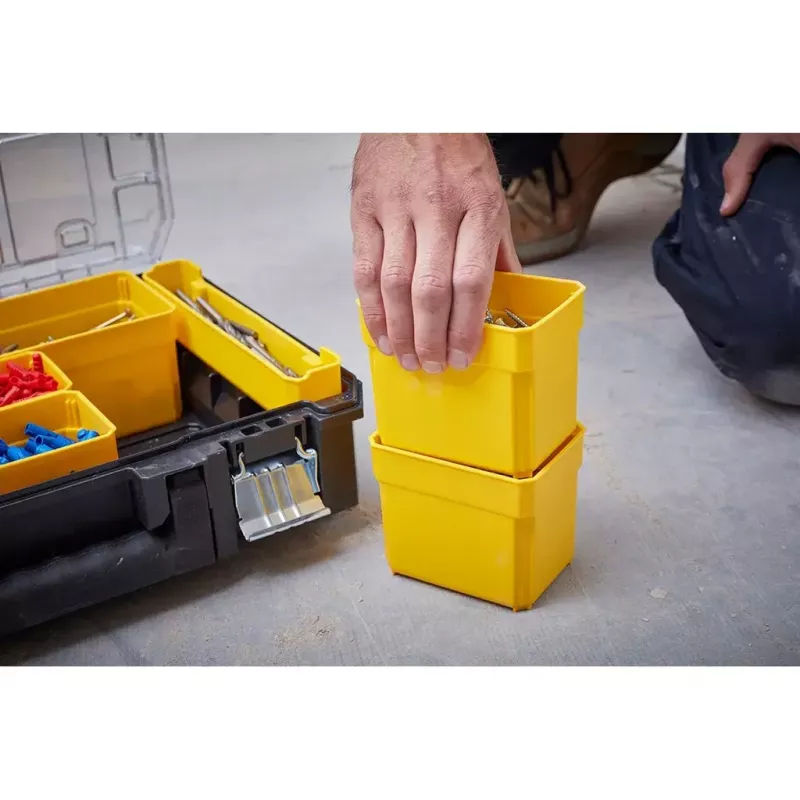 Tööriistakast STANLEY FMST82967-1, metall ja polükarbonaat, 337×440×119 mm, must/läbipaistev/kollane