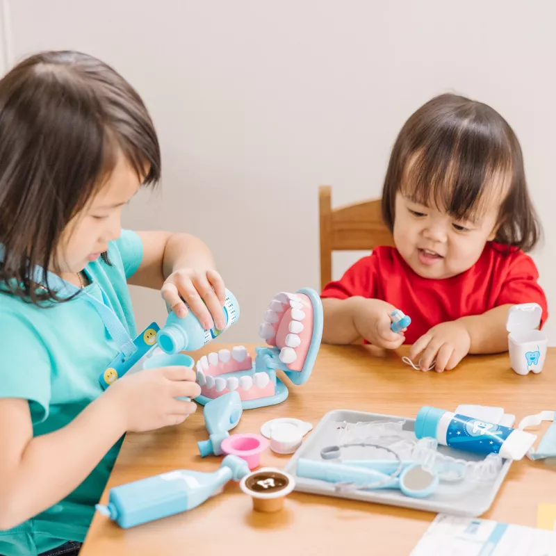 Hambaarsti mängukomplekt Spinmaster Melissa & Doug Super Smile Dentist, sobib alates 3. eluaastast, mitmevärviline