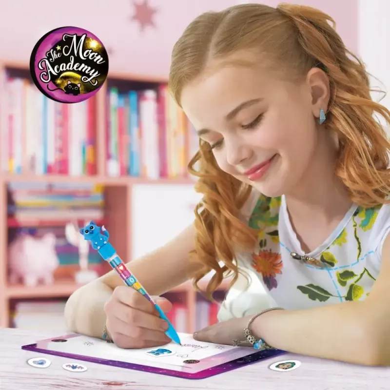 Õppekomplekt Liscianigiochi Moon Academy — Kuu pliiatsid ja päevik