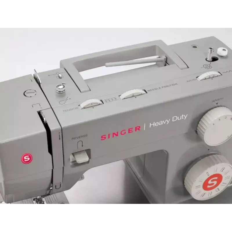 Automaatne õmblusmasin SINGER Heavy Duty 4432 — 32 õmblusmustrit, 1100 p/min, 6 mm piste laius, vabaõlg, 120 V