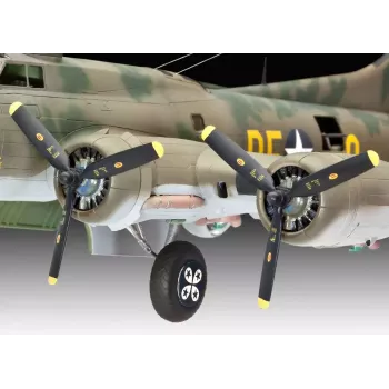 Fikseeritud tiivaga lennuki mudel Revell B-17F Memphis Belle