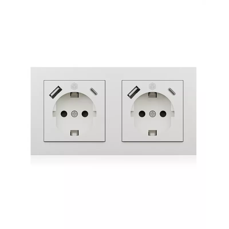 ICY BOX IB-MPS4200W-PD pistikupesa Tüüp F + USB A + USB C Valge