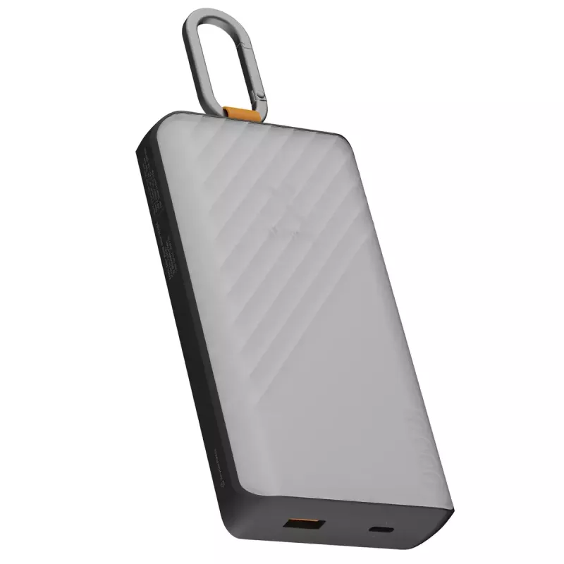 Akupank Xtorm XG2S101 — 10000 mAh LiPo, 30 W, USB‑C + USB‑A, hall/must/oranž