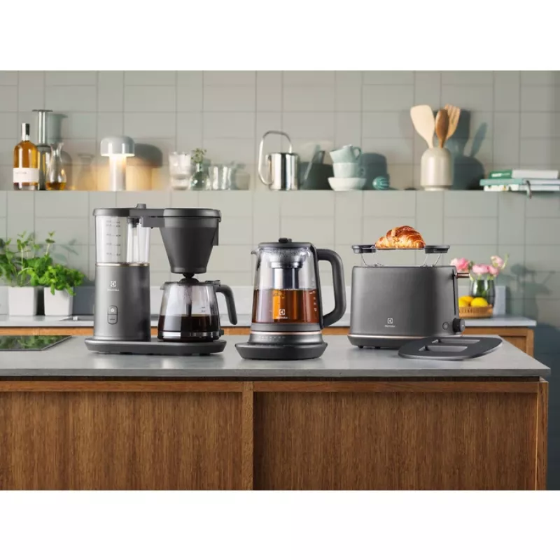 Röster Electrolux E7T1-6BP 2 viilu 980 W Must