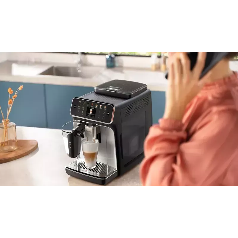 Philips 5500 seeria EP5546/70 Täisautomaatne espressomasin