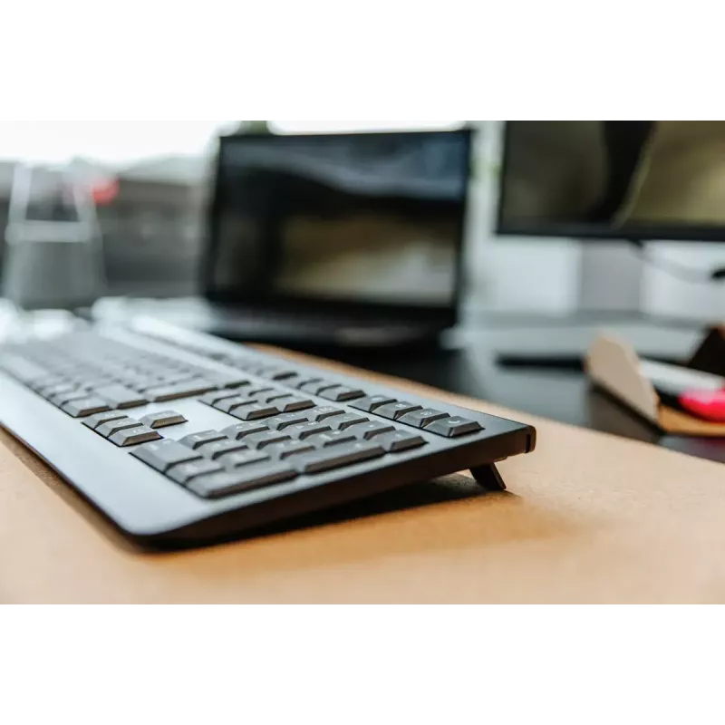 CHERRY KW 3000 klaviatuur Universaalne RF Juhtmevaba QWERTY US International Must