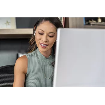 HP Poly Poly Voyager Free 60/60+ Valge Kõrvaklapid (2 tk)