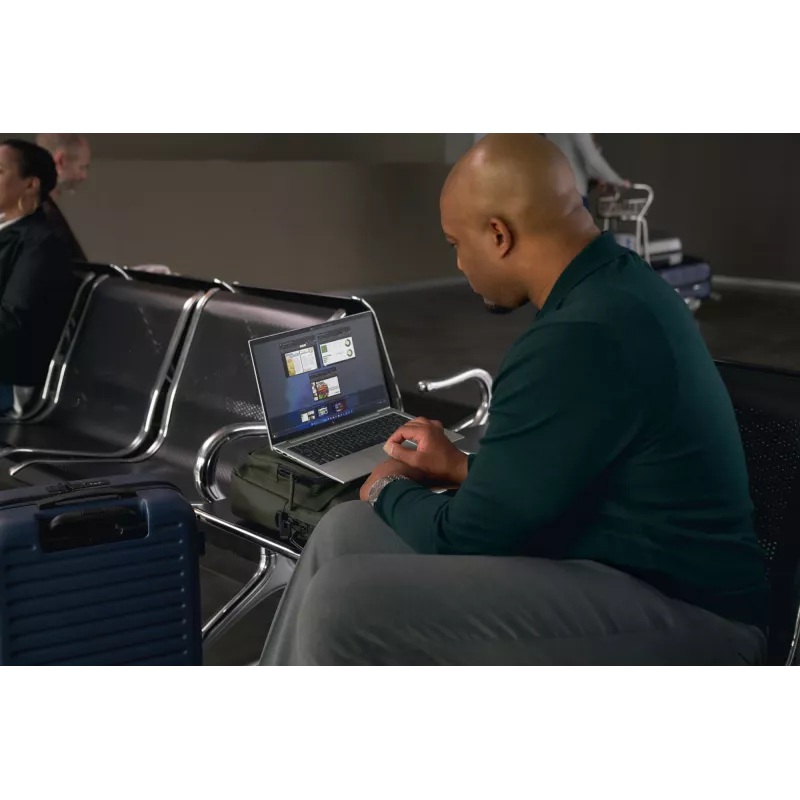 HP EliteBook 830 13 G10 Intel® Core™ i5 i5-1335U sülearvuti 33,8 cm (13,3 tolli) WUXGA 16 GB LPDDR5-SDRAM 512 GB SSD Wi-Fi 6E (802.11ax) Windows 11 Pro hõbedane