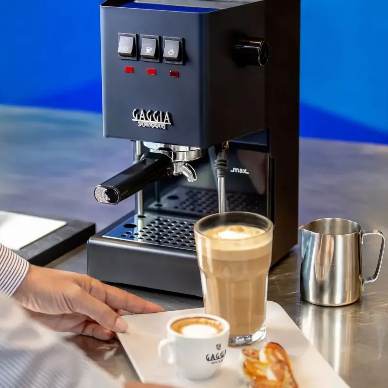 Espressomasin Gaggia Classic Evo E24 – 15-barine pump, roostevaba teras