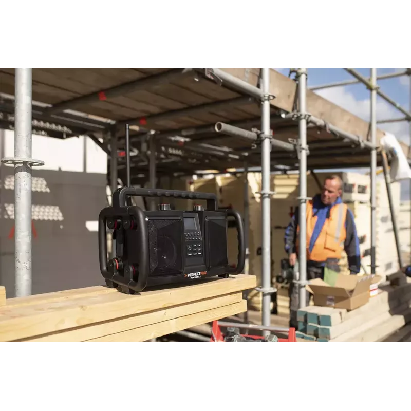 Kaasaskantav raadio Perfectpro ROCKBULL DAB+ FM 50W 20h aku