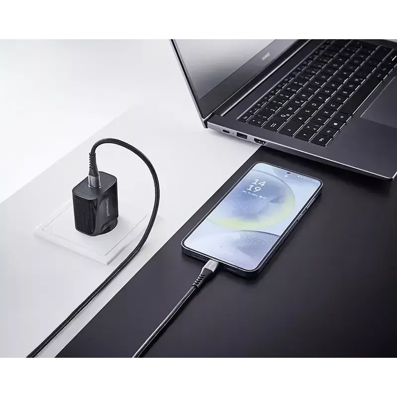 Toiteadapter Intenso W20C 20W USB-C Must