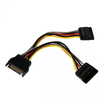 StarTech.com 6-tolline SATA-toite Y-hargnemiskaabli adapter – isane/emane, SATA 15-pin, 2 x SATA 15-pin, 0,15 m, isane, emane, sirge