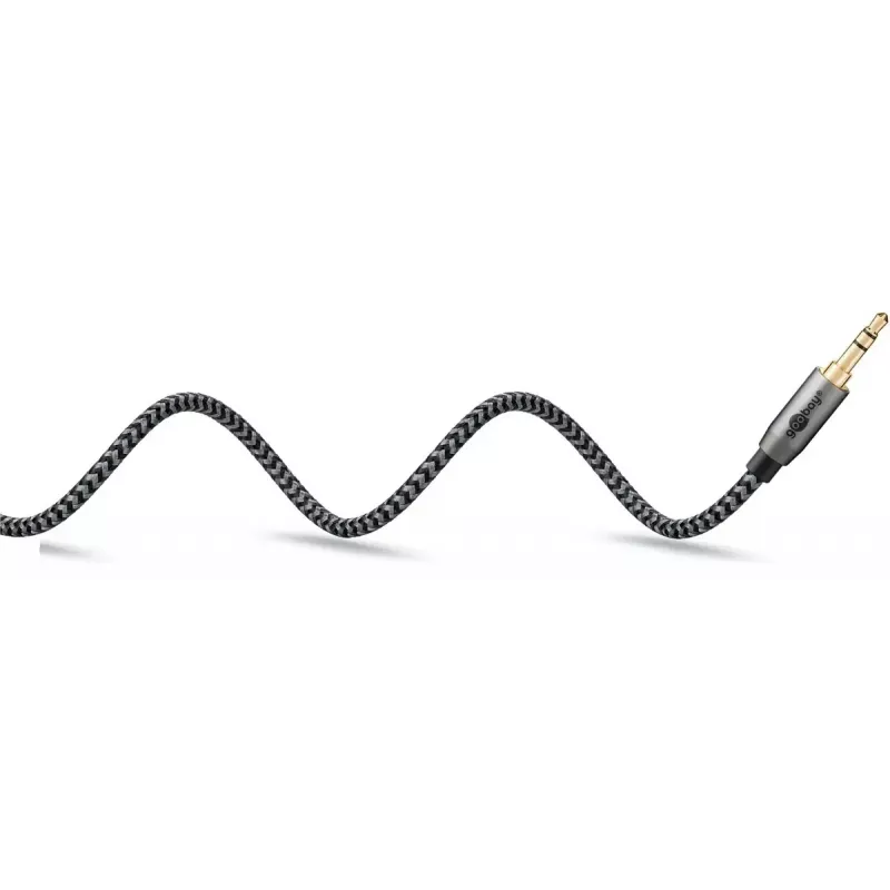Goobay / WENTRONIC 3,5 mm TRS–3,5 mm TRS helikaabel, 5 m, vask, kullatud kontaktidega, magnetiliselt varjestatud