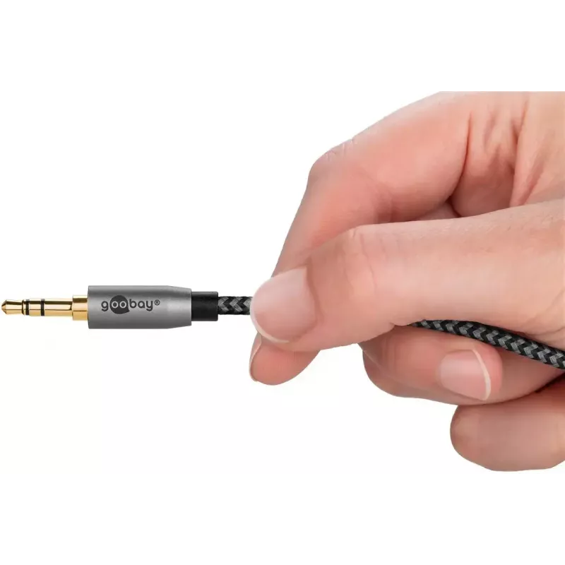 Goobay / WENTRONIC 3,5 mm TRS–3,5 mm TRS helikaabel, 5 m, vask, kullatud kontaktidega, magnetiliselt varjestatud