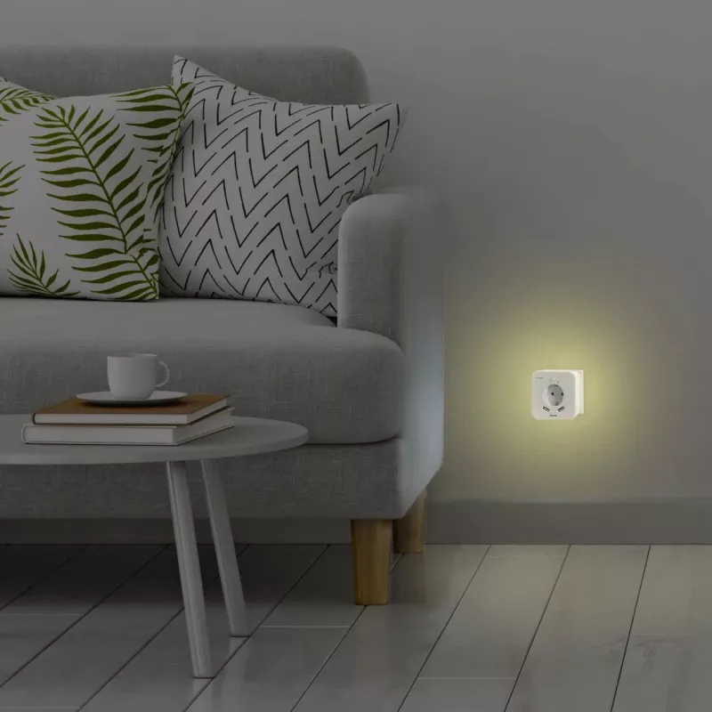 Pistikuga öövalgusti Hama 00223507 soe valge LED 3000K